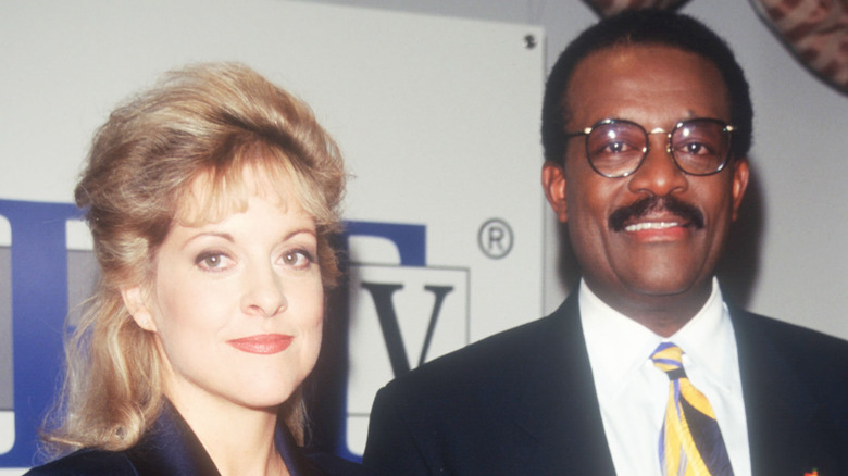 Nancy Grace et Johnnie Cochran souriant