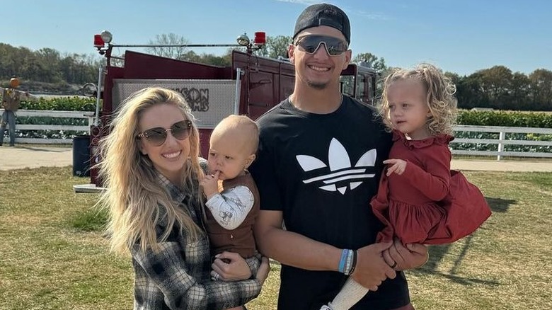 Famille Mahomes avec enfants