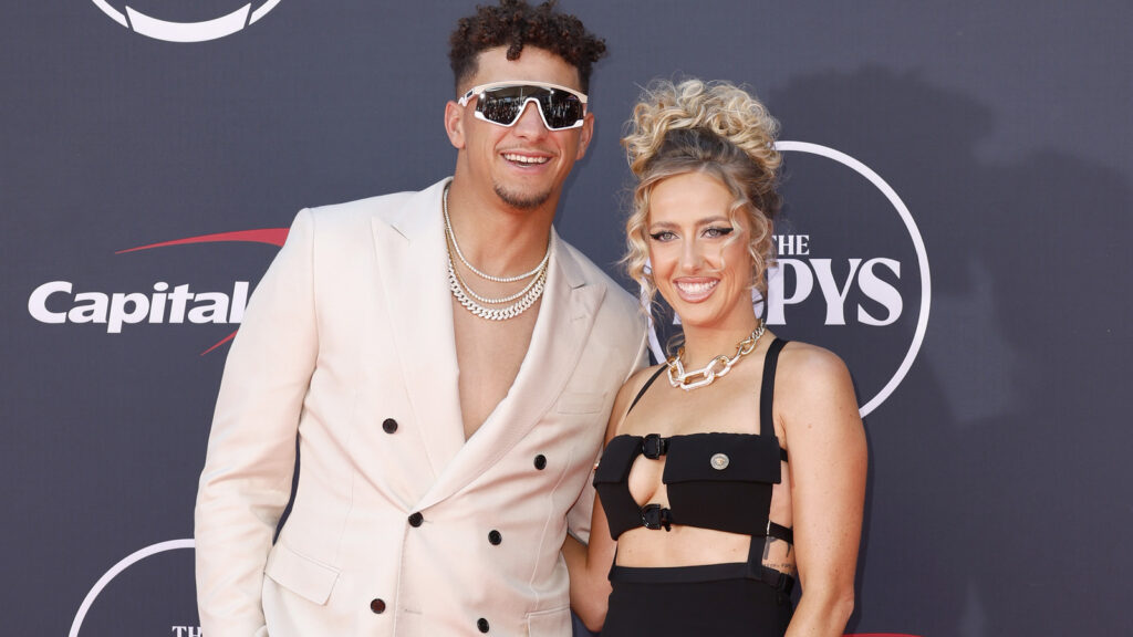 Des choses ridiculement chères que possèdent Patrick et Brittany Mahomes