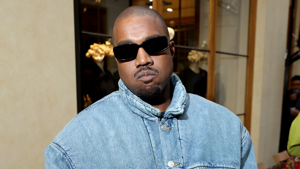 Les fans sont plutôt positifs : la publicité Yeezy Super Bowl 2024 de Kanye West ne sera pas diffusée pendant le match