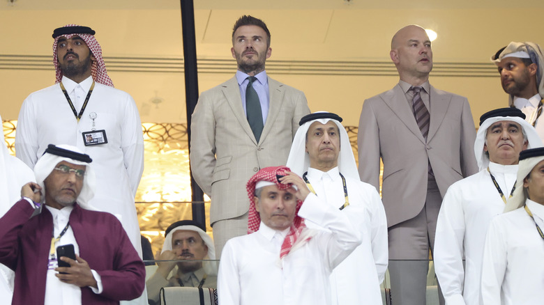 David Beckham debout à la Coupe du monde au Qatar