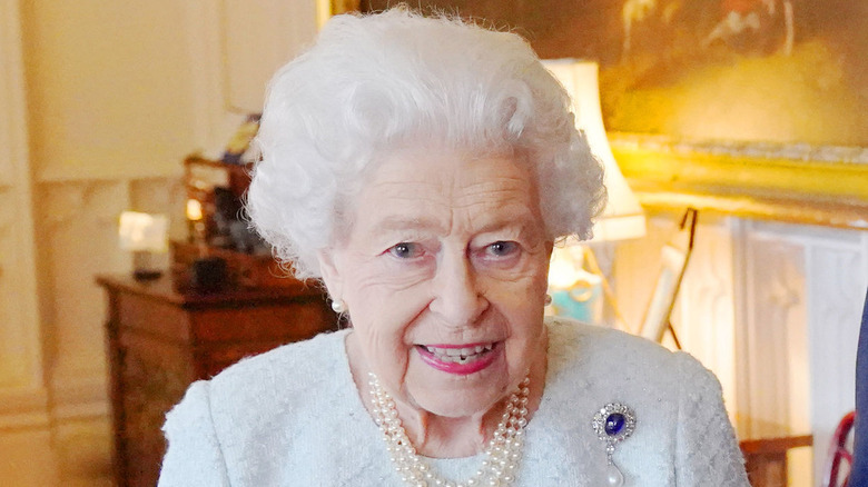 La reine Elizabeth II souriante