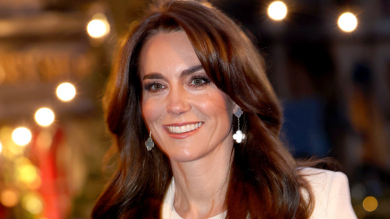 Kate Middleton en blanc