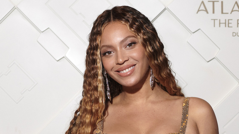 Beyoncé souriante