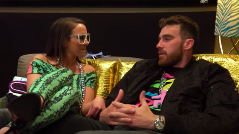 Travis Kelce parle avec un concurrent sur « Catching Kelce »