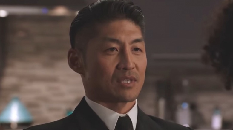 Brian Tee joue Ethan Choi