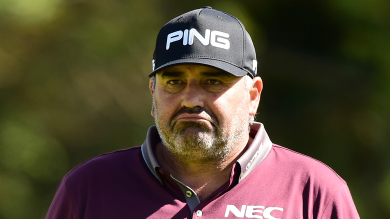 Angel Cabrera portant un chapeau noir