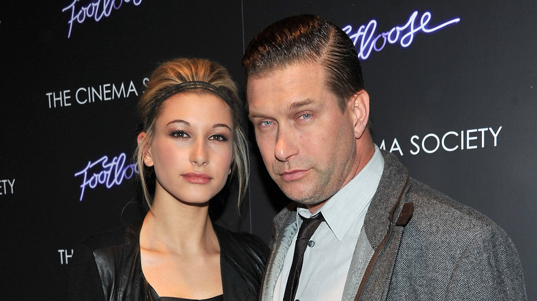 Jeune Hailey Bieber, papa Stephen Baldwin