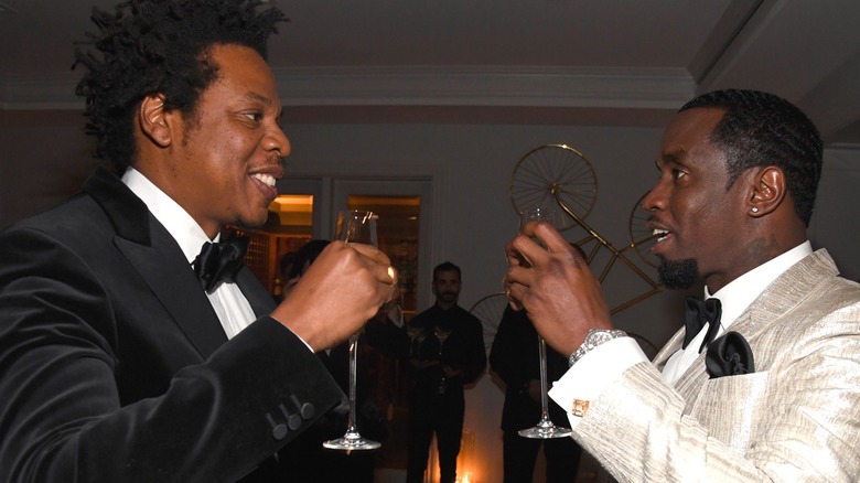 Jay-Z Diddy trinquant avec du champagne