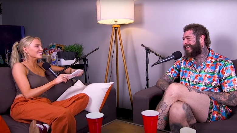 Alex Cooper et Post Malone en podcast