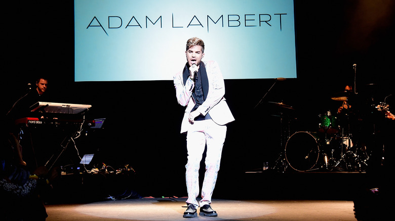 Adam Lambert en solo en 2015