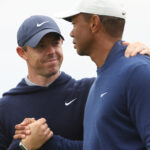 Rory McIlroy a subtilement fait un pas en sortant du livre de jeu sur le divorce de Tiger Woods