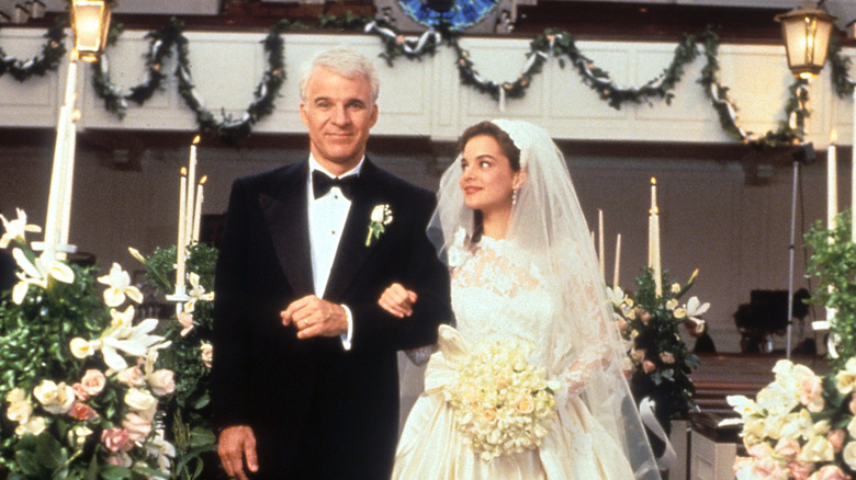 Scène du film avec Kimberly Williams-Paisley et Steve Martin