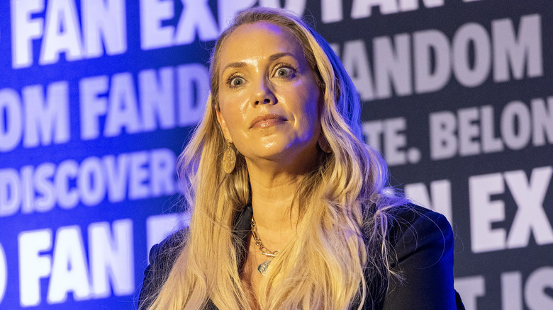 Elizabeth Berkley sur scène