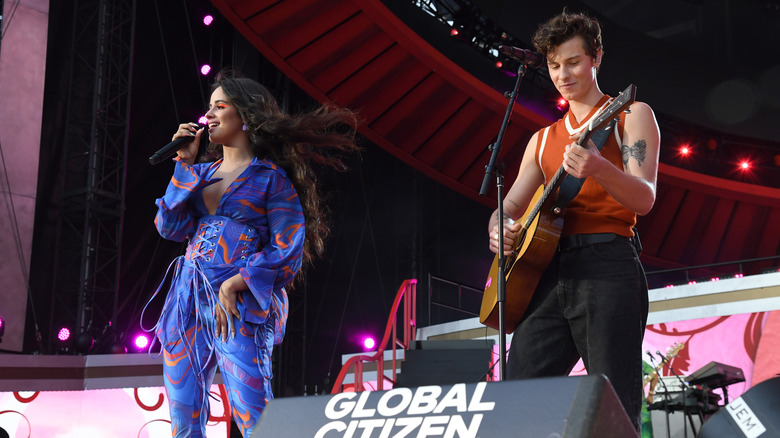 Shawn Mendes et Camila Cabello sur scène