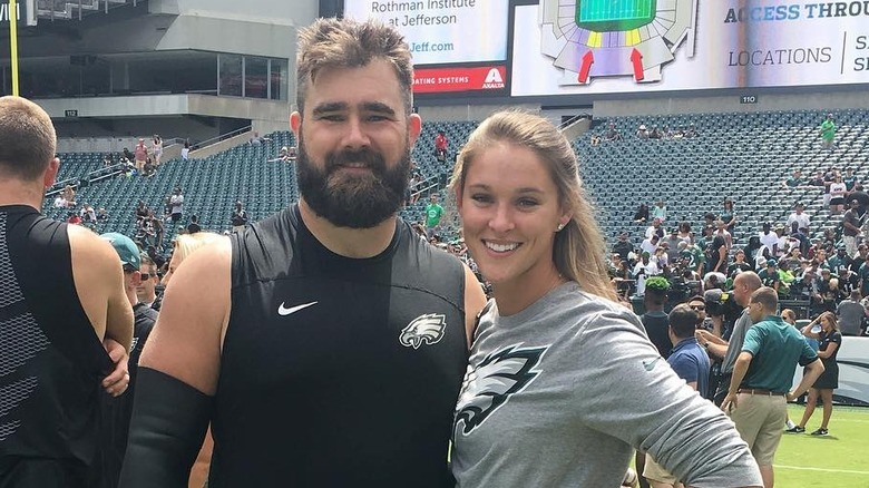 Jason et Kylie Kelce sur le terrain