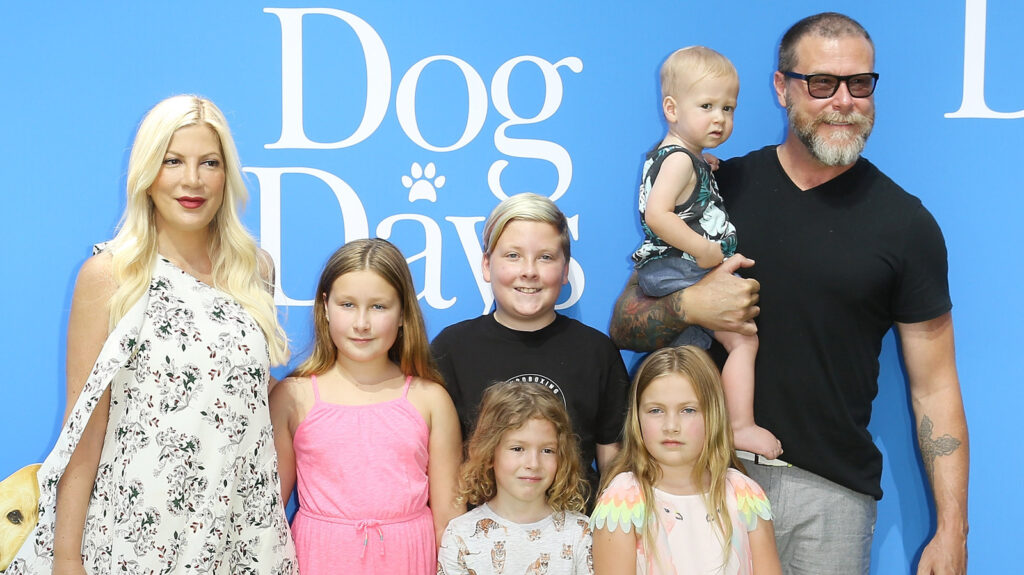 La tragique vérité sur les cinq enfants de Tori Spelling