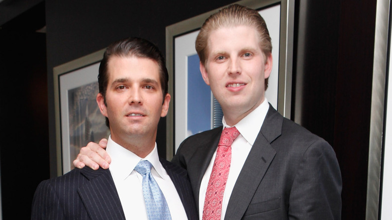 Don Jr. et Eric Trump posent