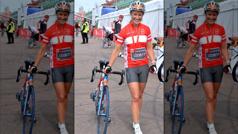 Pippa Middleton avec son vélo