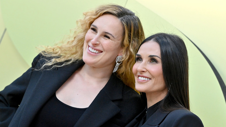 Rumer Willis et Demi Moore posent