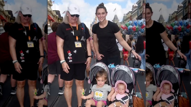 Donna et Kylie Kelce à Disneyworld