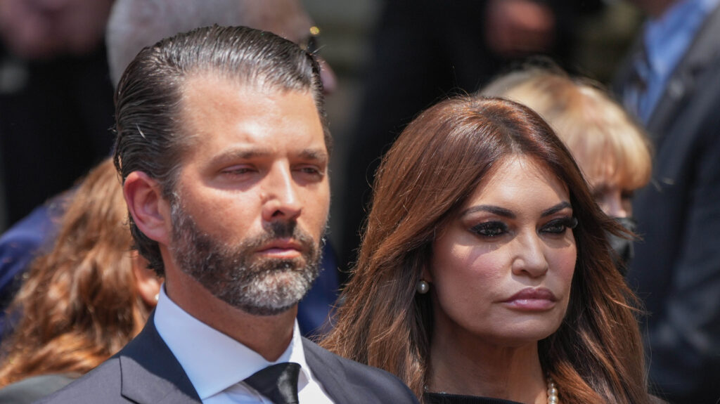 Tous les signes indiquent que la relation entre Kimberly Guilfoyle et Don Jr. ne durera pas