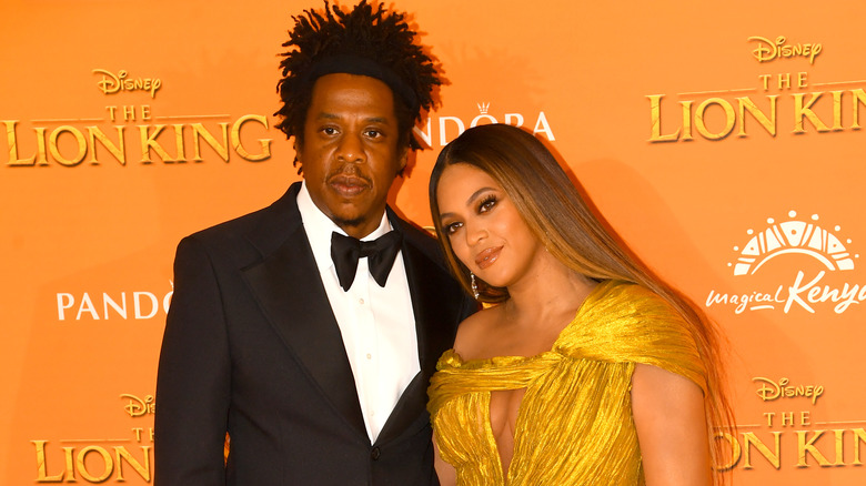 Beyoncé et Jay-Z posant