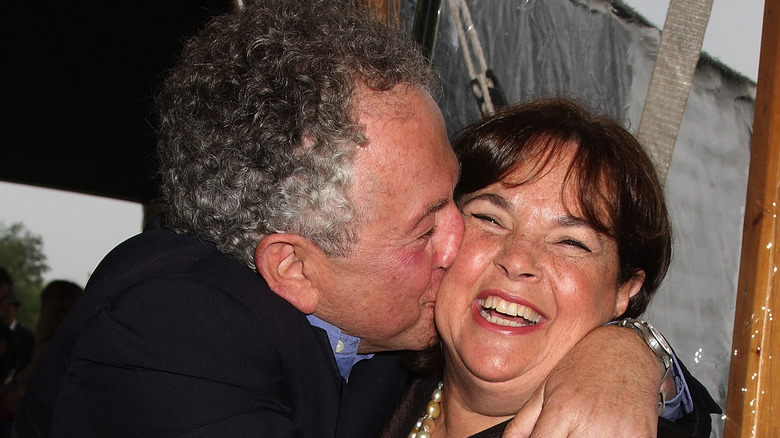 Jeffrey Garten embrasse Ina Garten