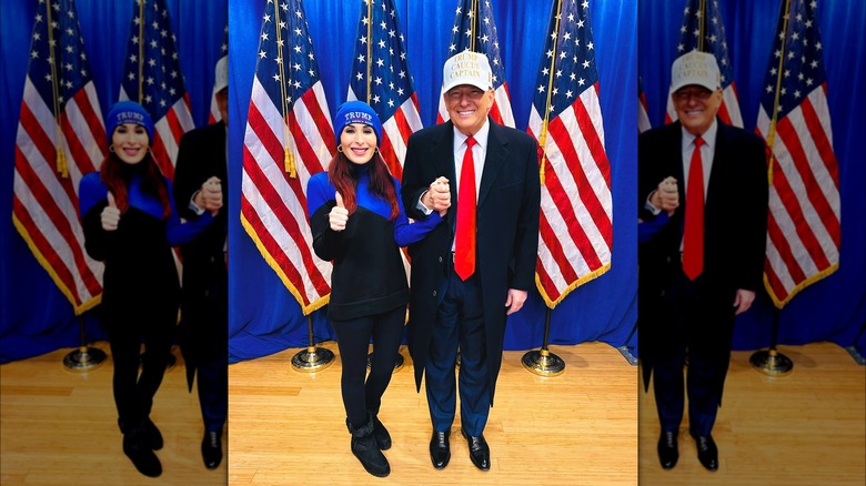 Laura Loomer et Donald Trump se tenant la main