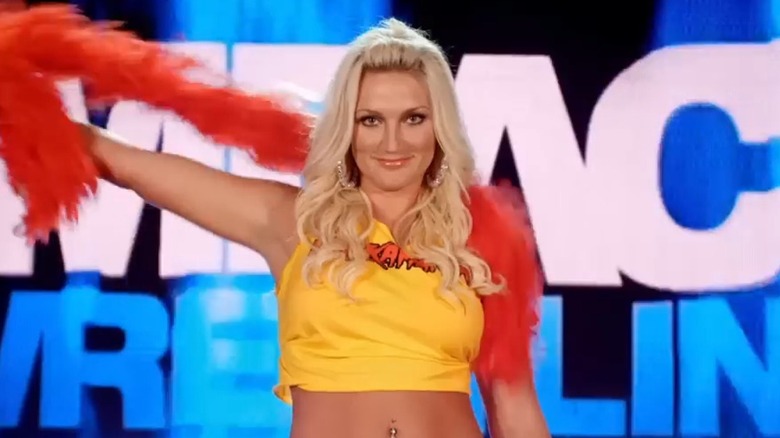 Brooke Hogan fait ses débuts dans le catch