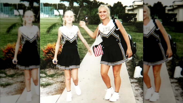 Brooke Hogan en pom-pom girl au lycée