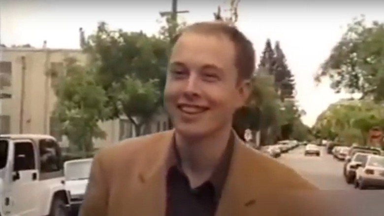 Le jeune Elon Musk interviewé pour un documentaire de 1999