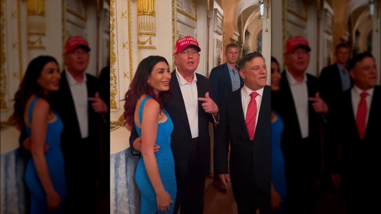 Donald Trump avec son bras autour de Laura Loomer