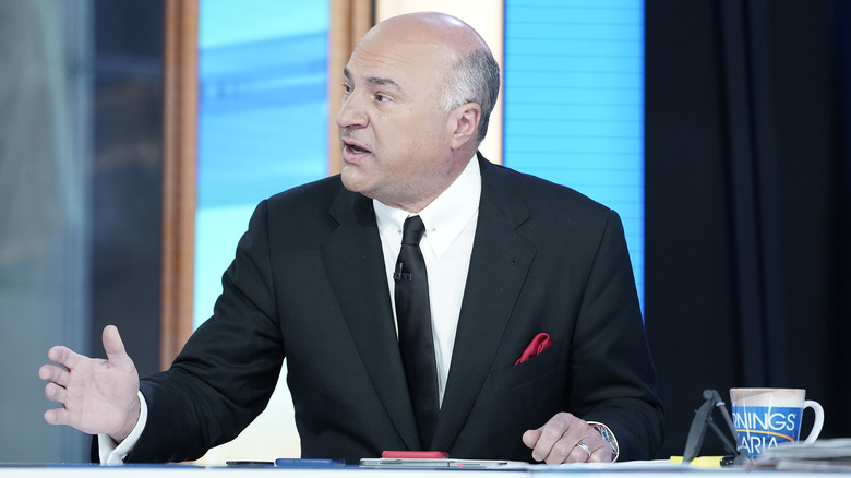 Kevin O'Leary en costume