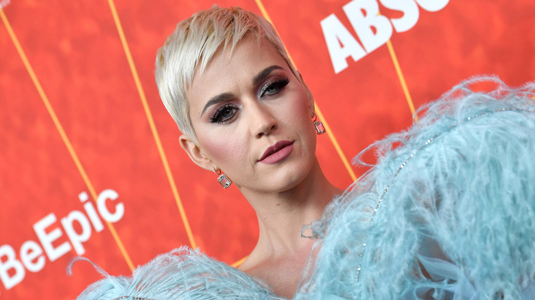 Katy Perry se produit au Jingle Ball 2019