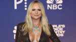 L'ensemble des People's Choice Country Awards 2024 de Miranda Lambert est l'ultime diss de Blake Shelton