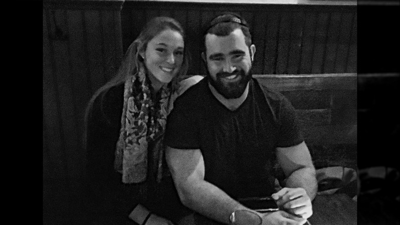 Kylie, Jason Kelce souriant