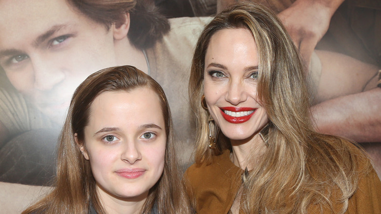 Vivienne Jolie-Pitt avec Angelina Jolie