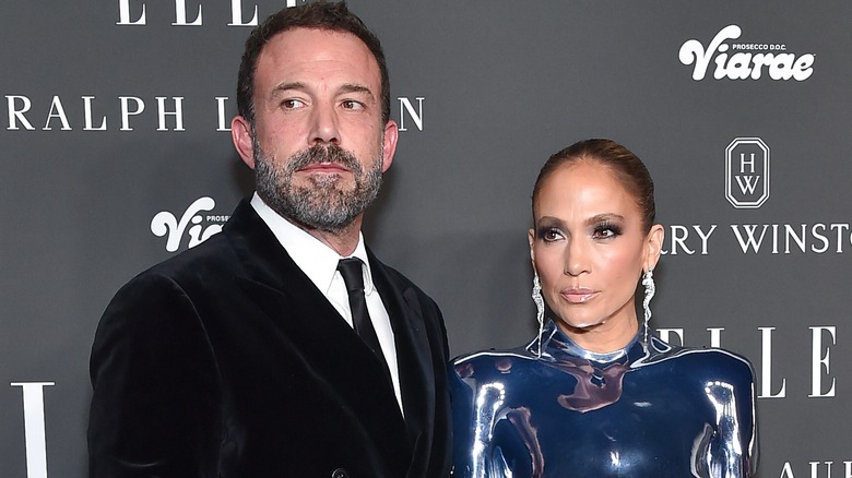 Ben Affleck et Jennifer Lopez posent