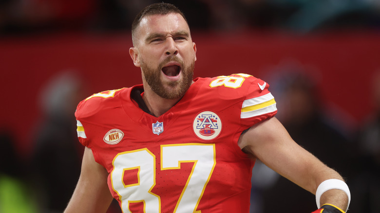 Travis Kelce crie