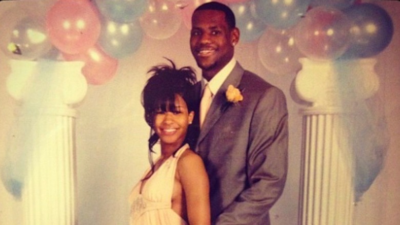 LeBron James et Savannah James au bal du lycée