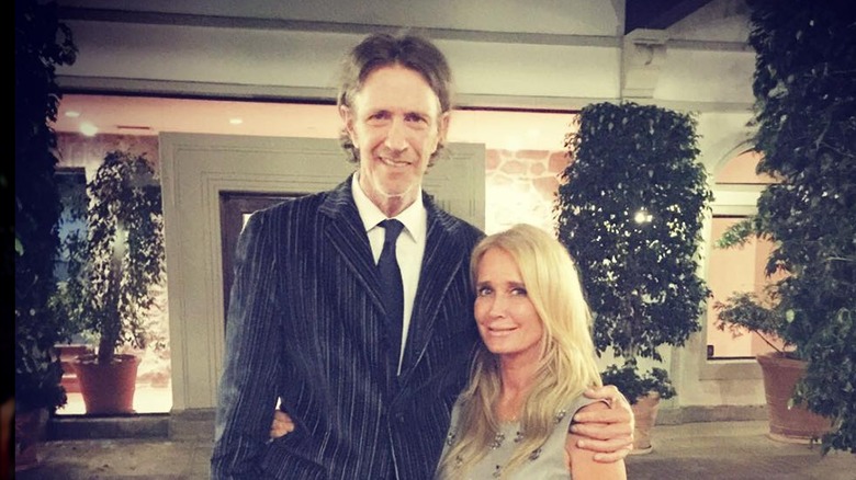 Kim Richards et Monty Brinson posent ensemble