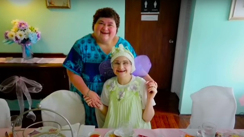 Dee Blanchard posant avec sa fille Gypsy Rose Blanchard