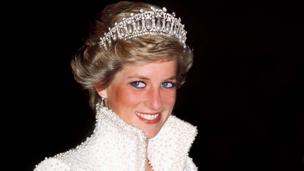 Les tenues les plus risquées de la princesse Diana, classées