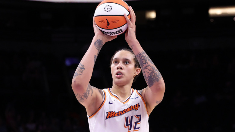 Brittney Griner tire un lancer franc