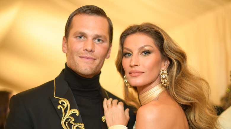 Tom Brady et Gisele Bündchen posent ensemble lors d'un événement