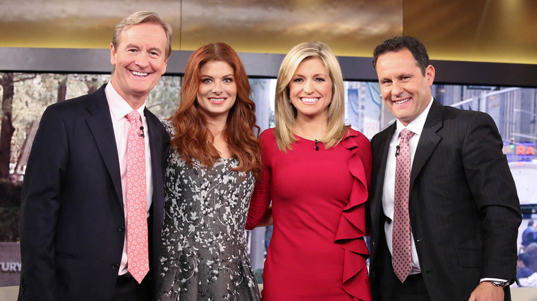 L'équipe Fox & Friends et Debra Messing