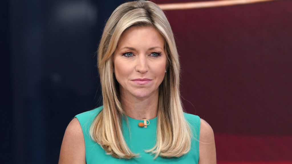 Ainsley Earhardt de Fox News s'est sérieusement transformée