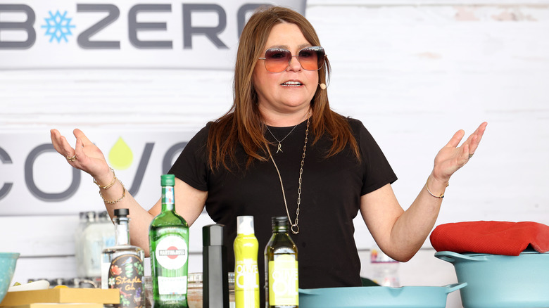 Rachael Ray parlant