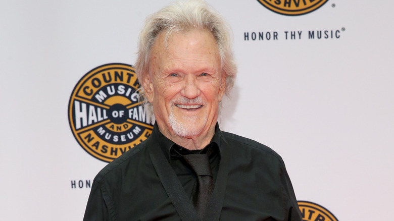 Kris Kristofferson souriant à l'événement du Country Music Hall of Fame 2017